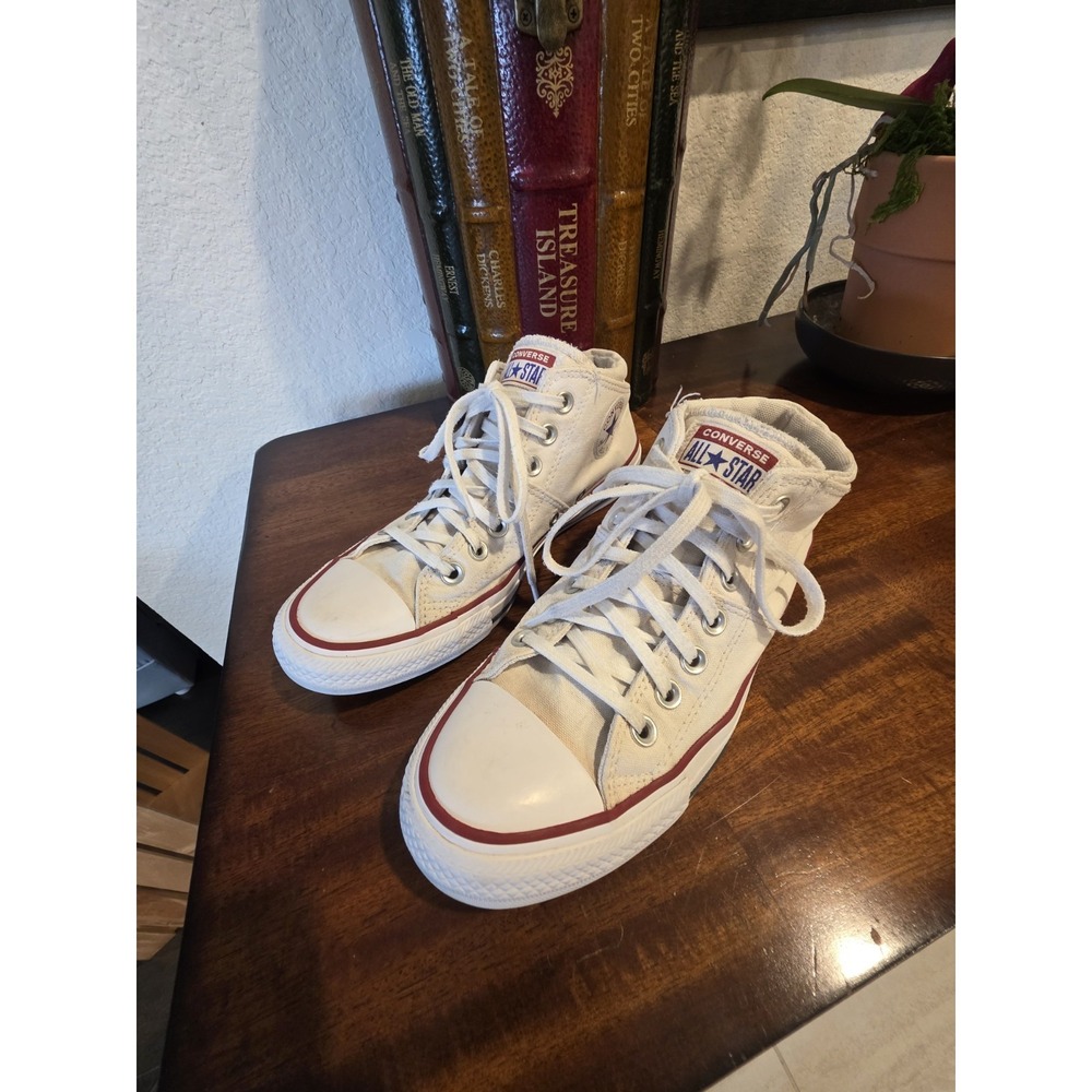 Converse Chuck Taylor All Star Size 8‎ Women's  Mod-top Sneakers